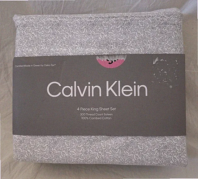 4 pc Calvin Klein White & Blue King Sheet Set NIP