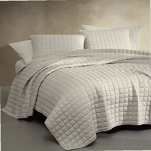 Calvin Klein Aluminum Gray Reversible Mini Box Quilt 3 PC Bedding Set Queen