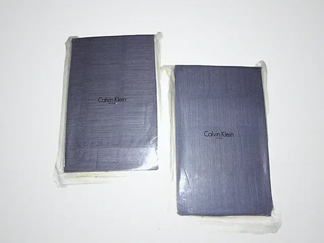 CALVIN KLEIN BLUE RHYTHMIC BAMBOO FLOWER (2P) FULL FLAT & FITTED SHEET SET