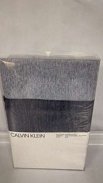 Calvin Klein Gene King Pillowcases Pair New