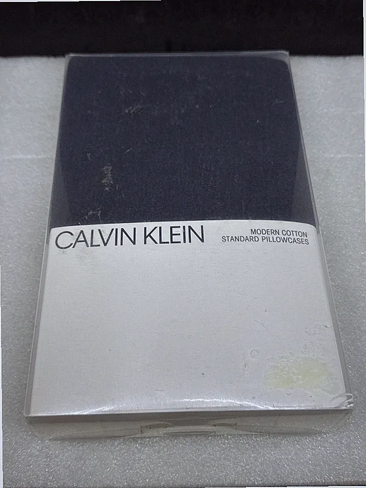 Calvin Klein Modern Cotton Body Standard Pillowcases