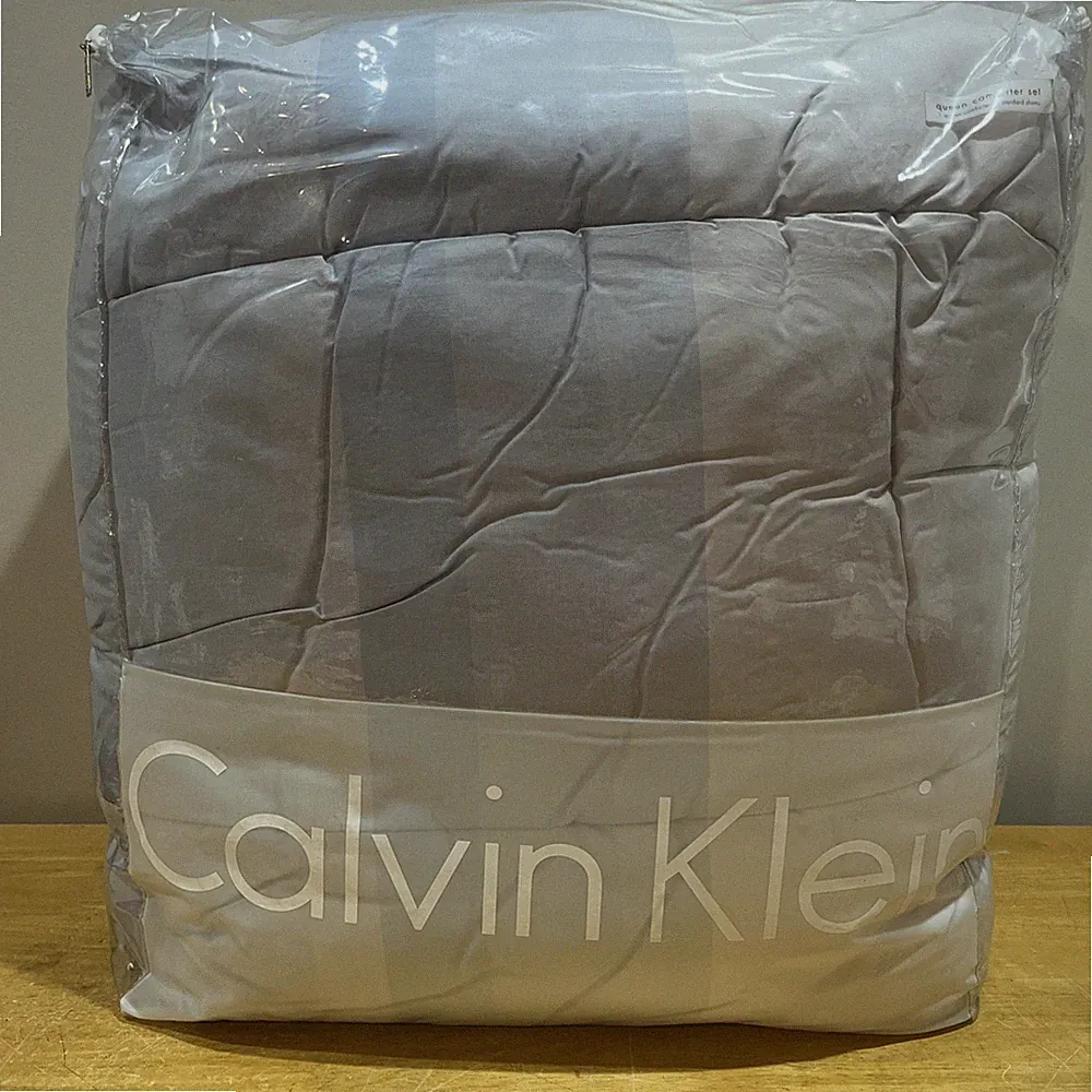 Calvin Klein Monochrome Manoa Conch Blue Check Queen Comforter & Shams Set 3pc