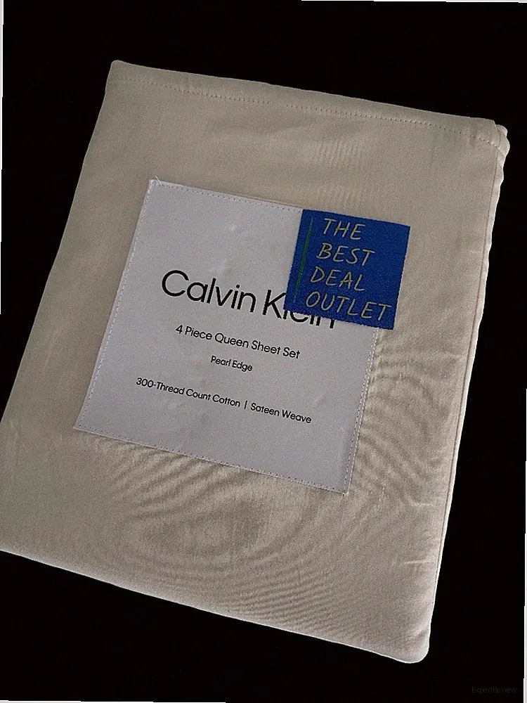 Calvin Klein Queen Sheet Set 4 PCS 100% Cotton Deep Fit 300 Threads Sateen Cream