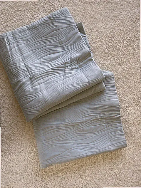 NEW: Calvin Klein Home Textured Light Blue Euro Sham Pillowcase Set (2)