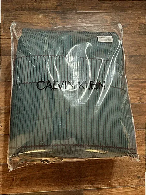 NIP Calvin Klein Mono Essen Sea Moss Queen Comforter Set 3pc