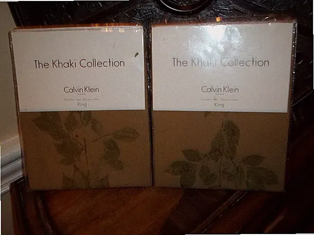 NIP Calvin Klein Pressed Leaves Moss King Shams (2)